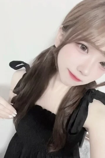 成瀬ひな