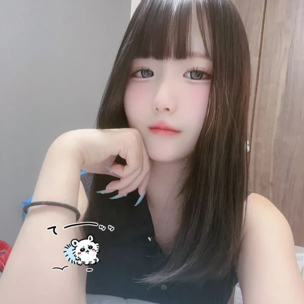 こんにちは!ユベルです👾↝