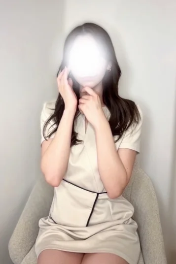 南見　さら
