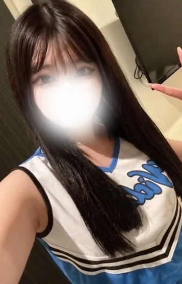 柚木　るりな