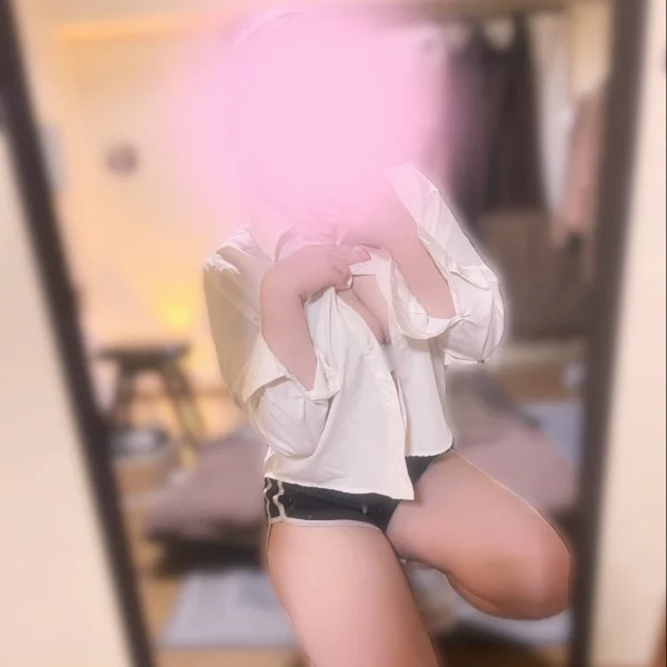 ノー〇ラでまってるね👙