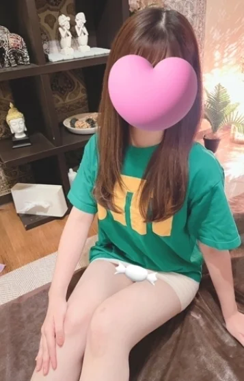 大越ひな