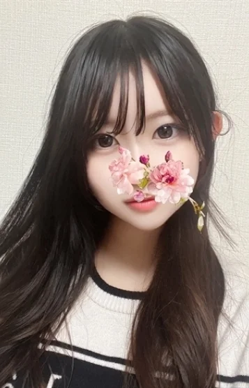 山本 ひな
