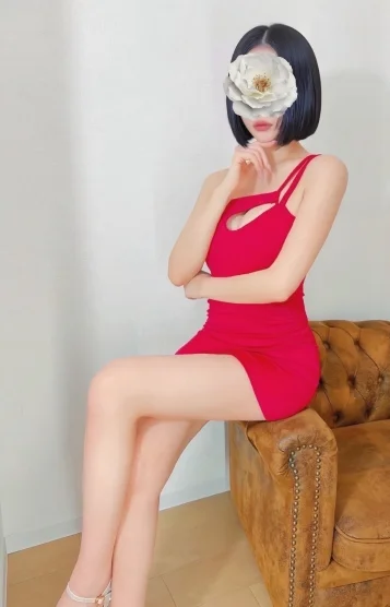 水原さな