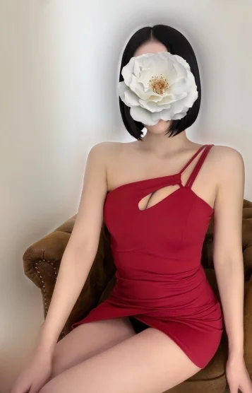 水原さな