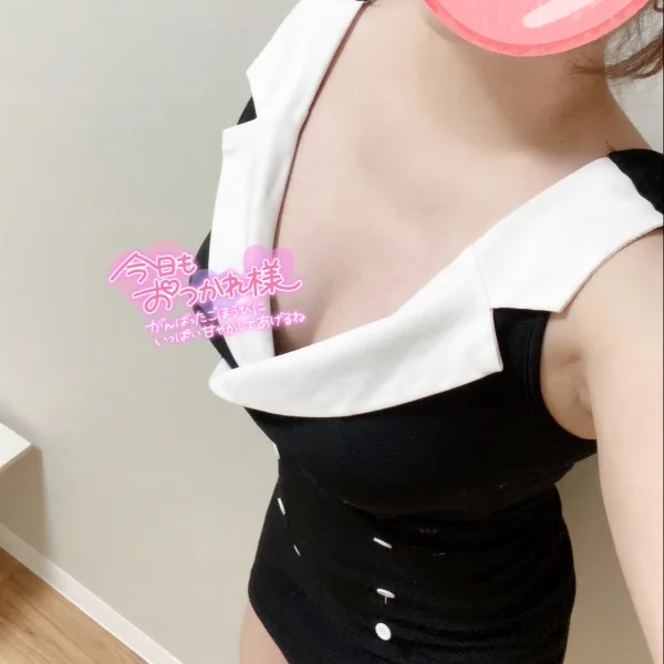 出勤してます‎‎𖤐 ̖́-‬