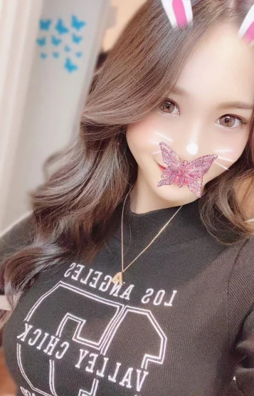 高峰ゆりあ