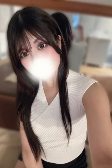 みと