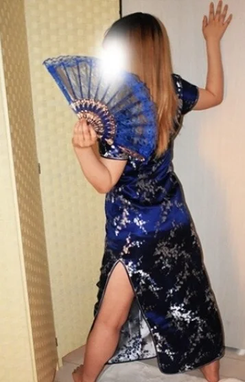 姚モモ(日本人)