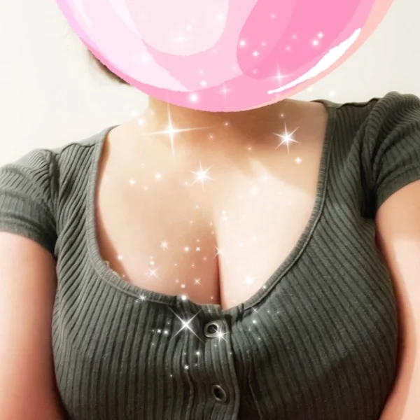 本日23時まで出勤♪