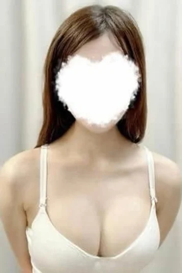成瀬 なぎ