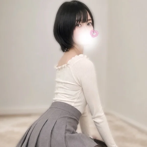 明日8日(月)出勤です💛