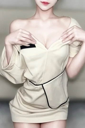 最上ねる