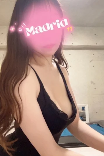 滝宮しおり