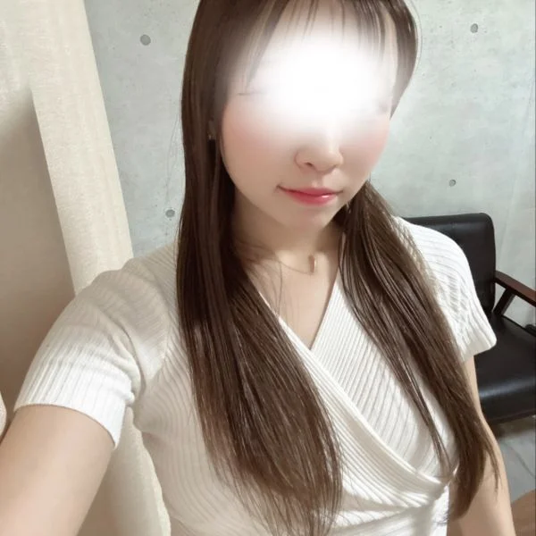 元気いっぱいで出勤‼️ 長めに18時からいてます🌷
