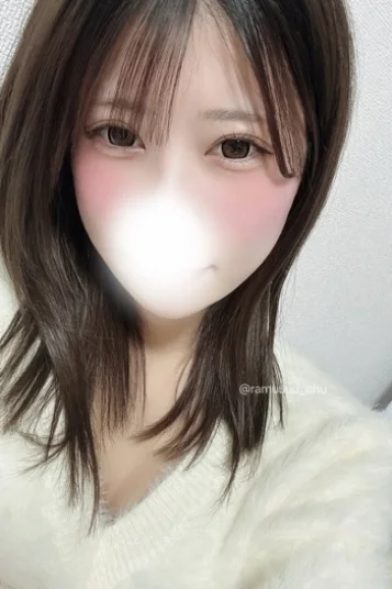 深月らむ