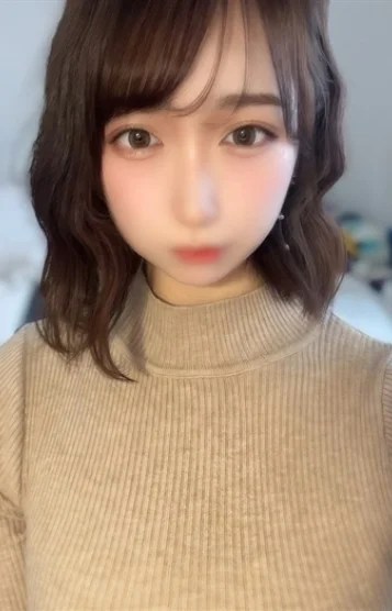 小湊はるひ
