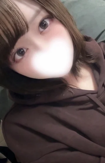 小湊はるひ