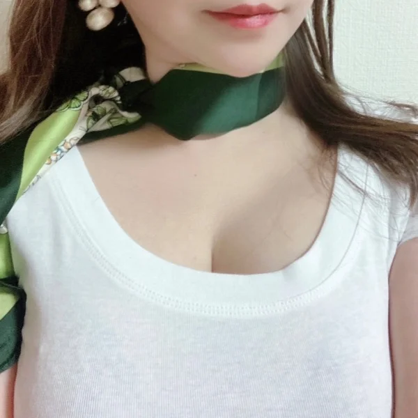 明日出勤いたしますっ❤️10時30分〜1枠限りですっ🙏