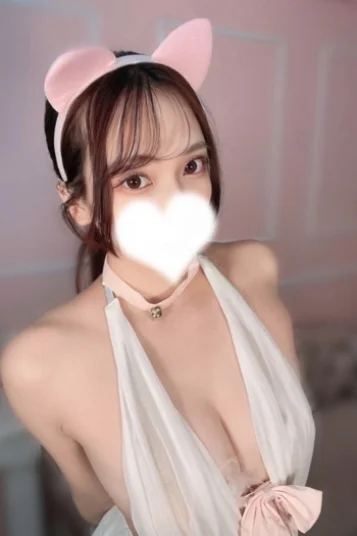 桜城　もえか