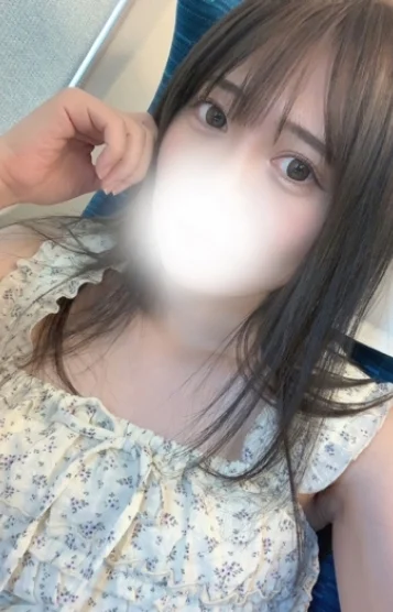 みい