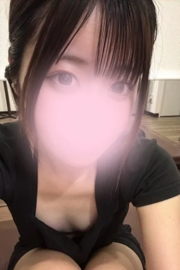 東雲みゆ