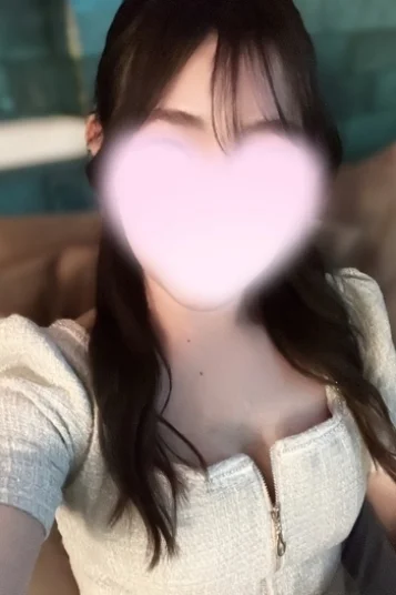 山中ひなみ