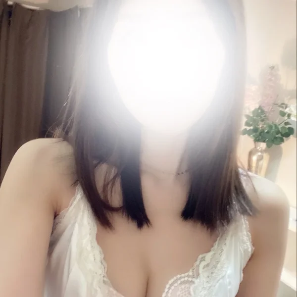 本日19:30から出勤します♡