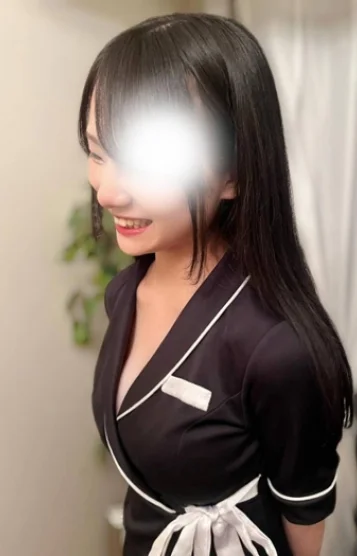 夢崎ミオ