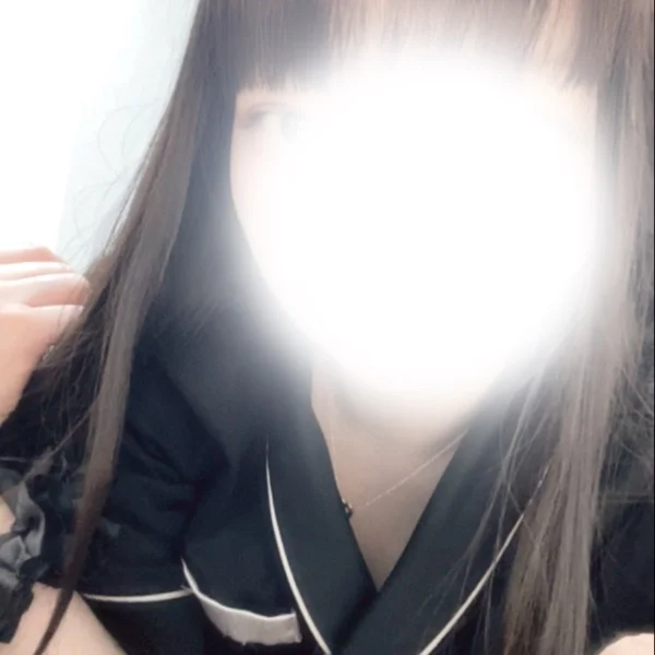 12時〜5時出勤してます！