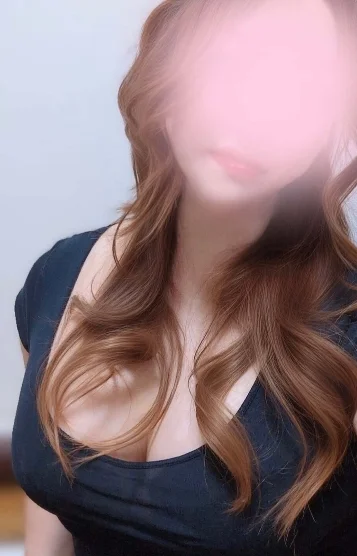 白咲 ゆうか