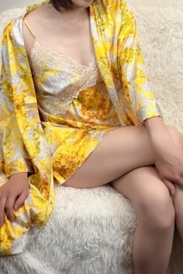 梨沙（りさ）