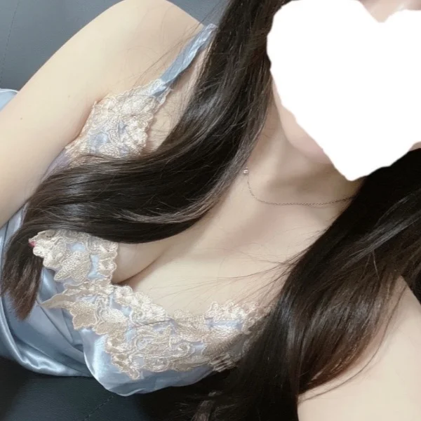 本日6/14(日)出勤中です⭐︎