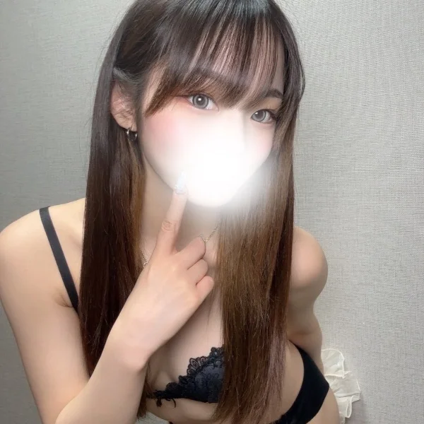 本日13:00〜初出勤です🎀