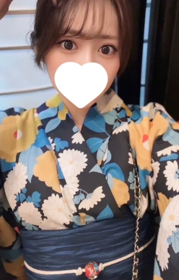 杏　まりな