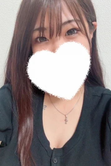 片岡　なぎ