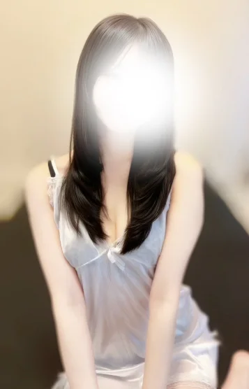 若槻　なな