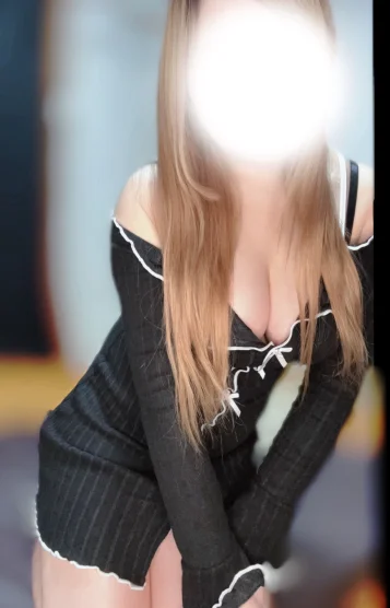 愛内　ひな