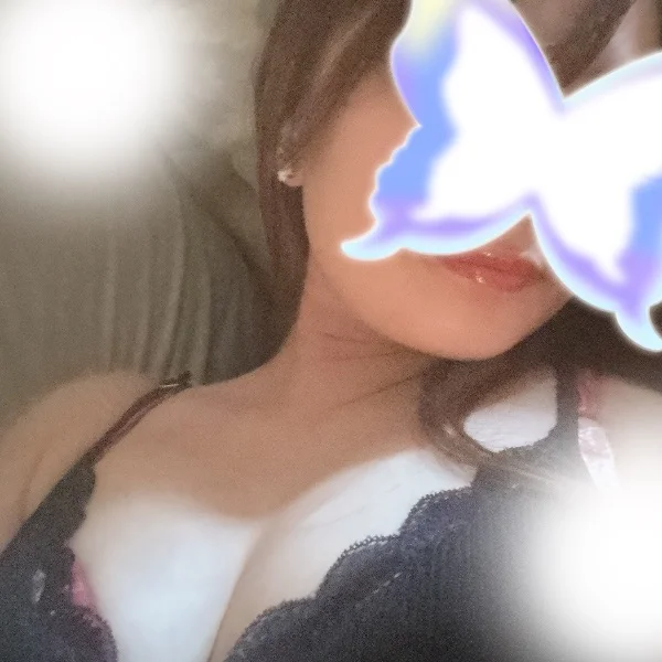 10-15時まで出勤です🌸