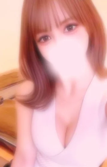 妃　らら