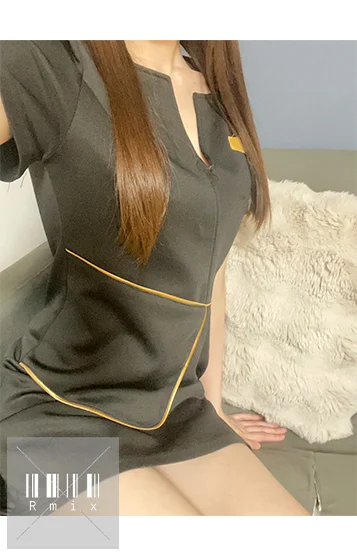 天野ひな