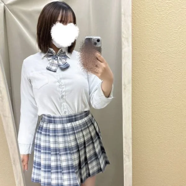 ねね出勤してます！