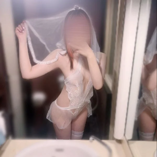 ご予約・お誘いお待ちしております🖤