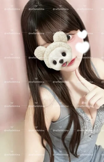有村ひな