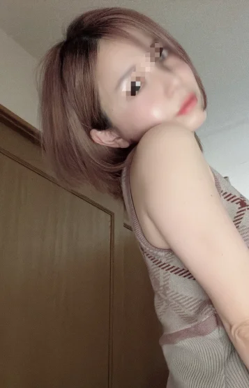 女帝ハナモト リナ