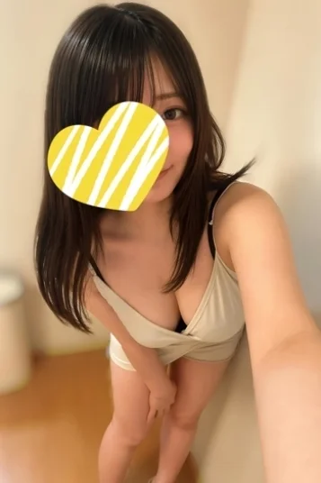 湊あみ