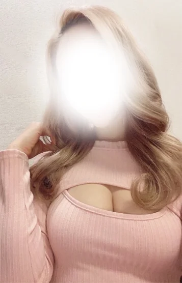 椿　ここな