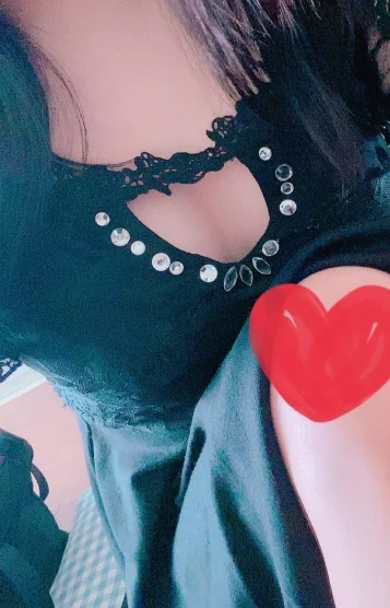 愛川りか