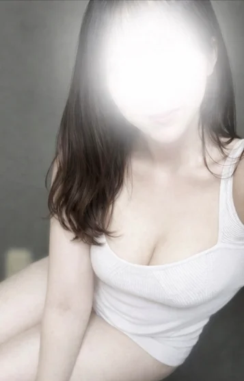 せりな