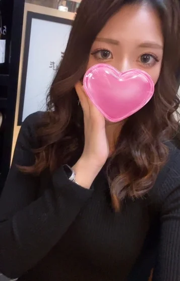 安藤ひなの